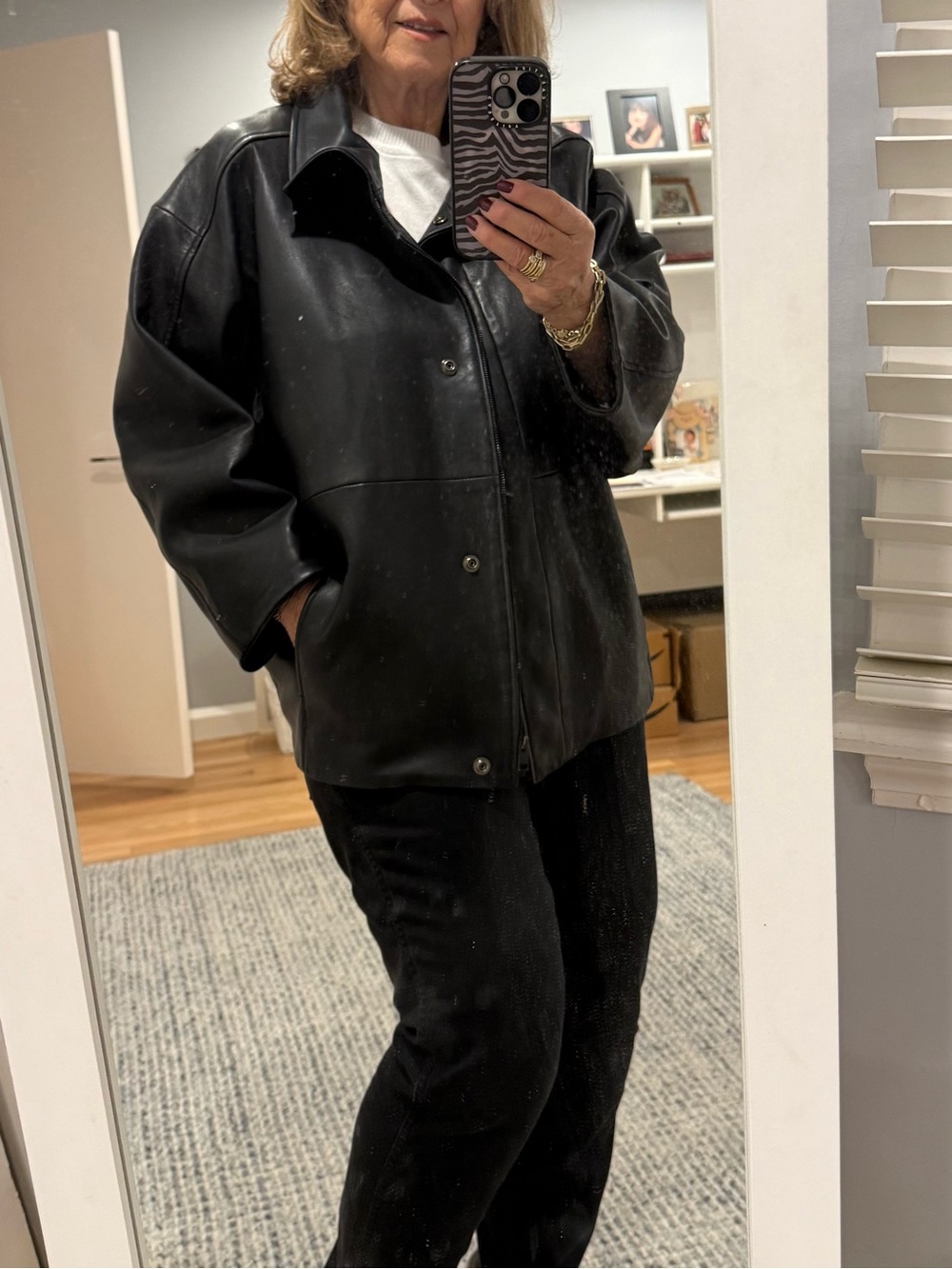 Leather jacket - Picture 7 of 7